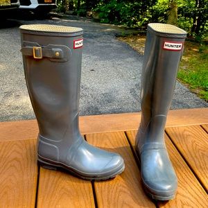 Hunter rain boots